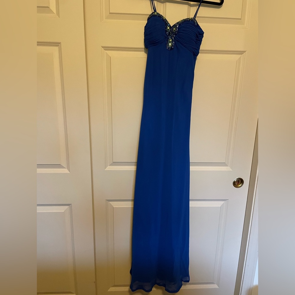 Blue prom dress